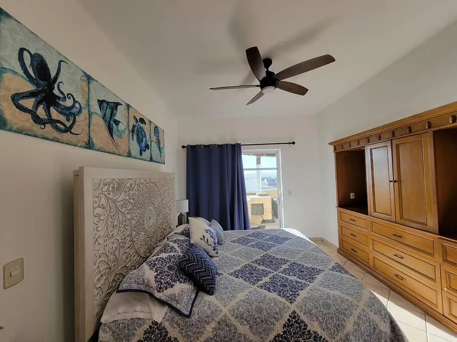 Oceanfront Penthouse, 2 Masters, 2 Baths, Kitchen! Apartment Cabo San Lucas Mexico